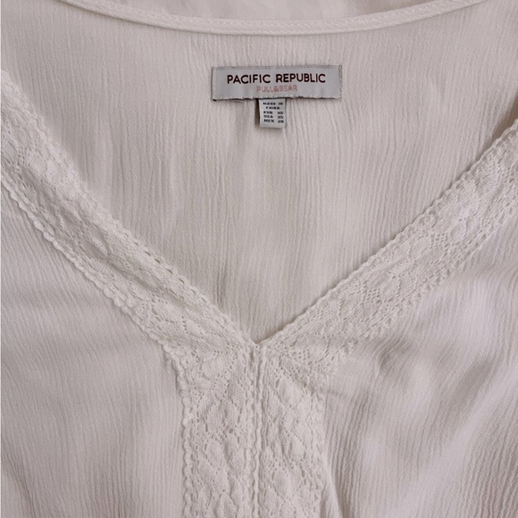 pull and bear white top - Picture 2 of 4